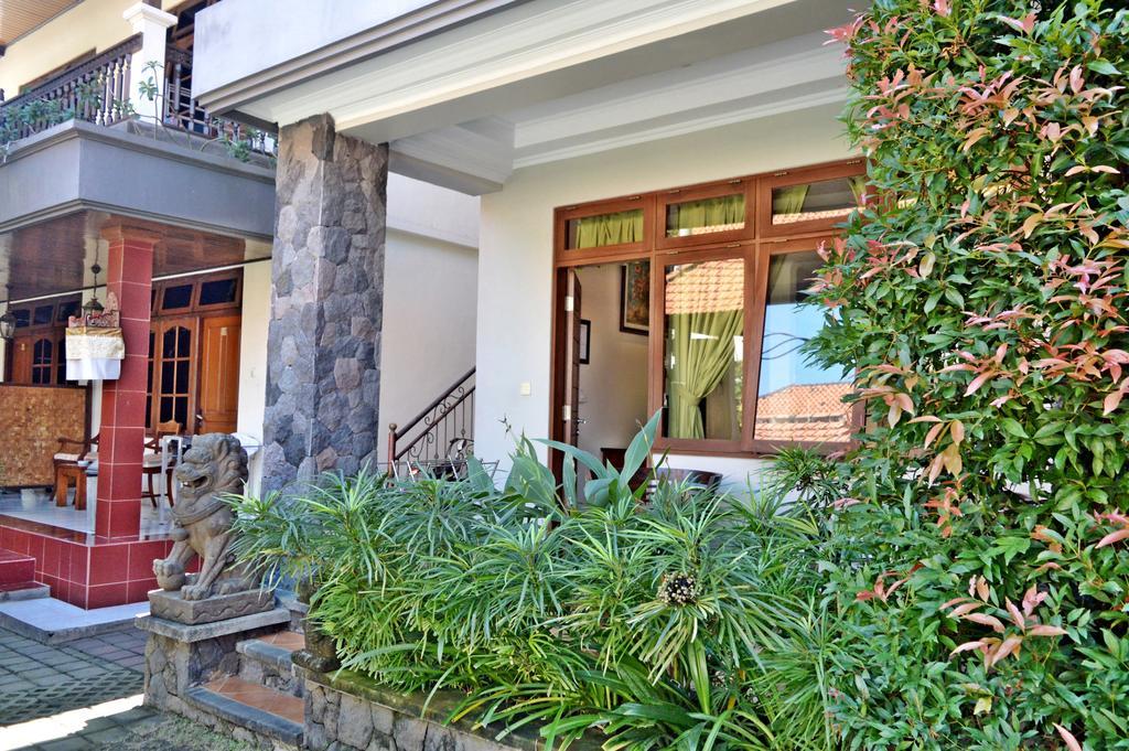 Yulia 2 Homestay Sanur Luaran gambar