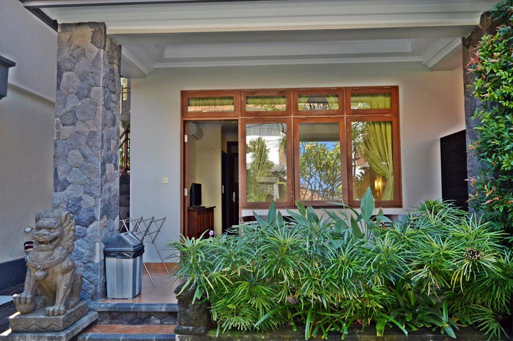 Yulia 2 Homestay Sanur Luaran gambar