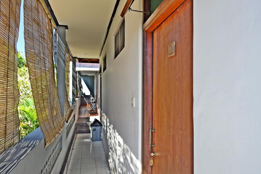 Yulia 2 Homestay Sanur Luaran gambar