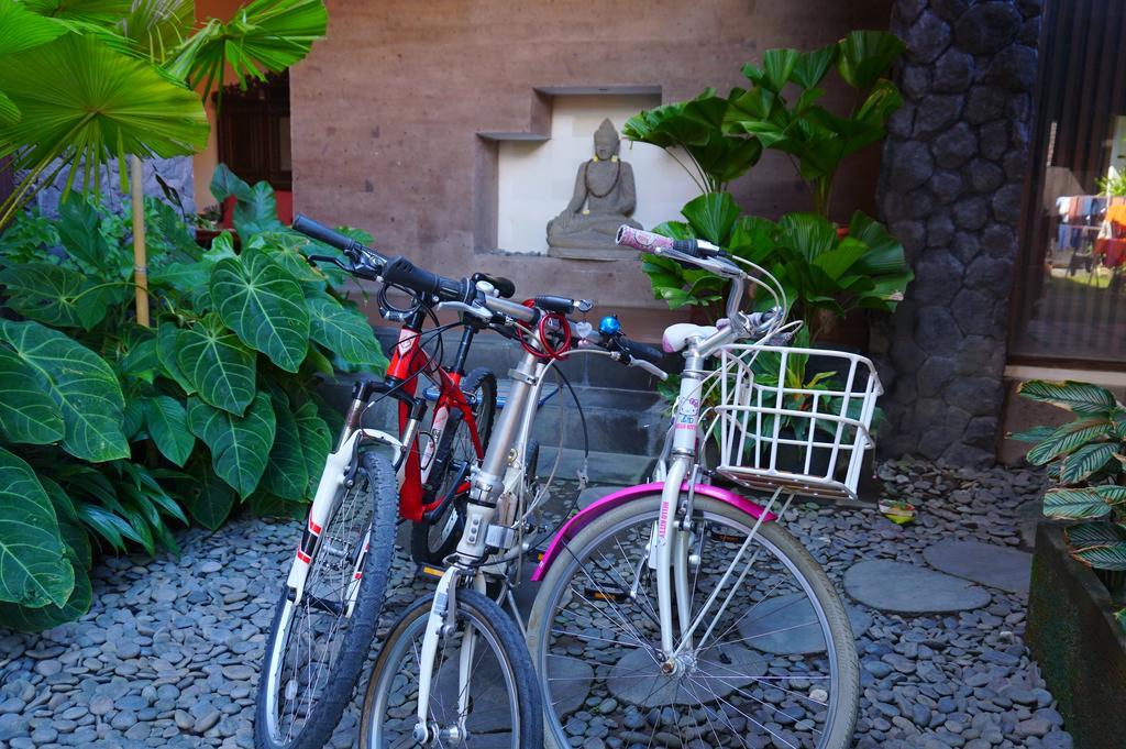 Yulia 2 Homestay Sanur Luaran gambar
