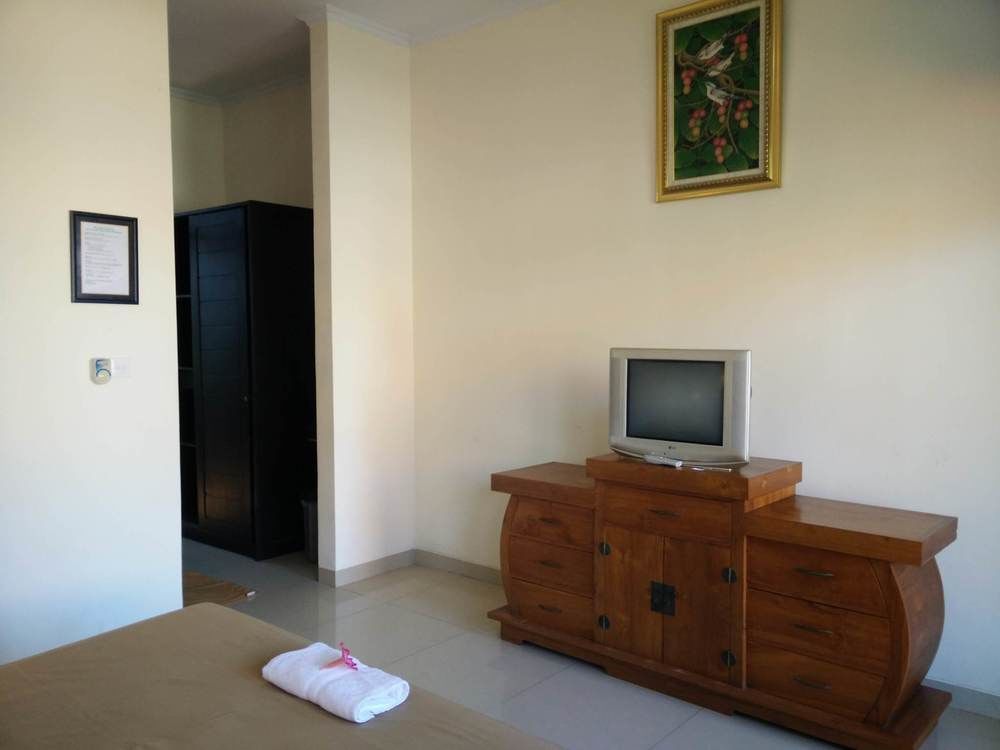 Yulia 2 Homestay Sanur Luaran gambar