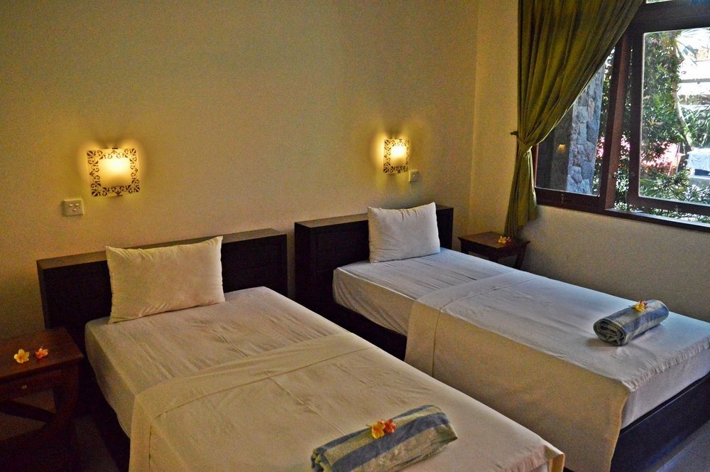 Yulia 2 Homestay Sanur Luaran gambar